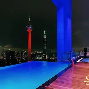 Queens Service At Platinum Klcc شقة